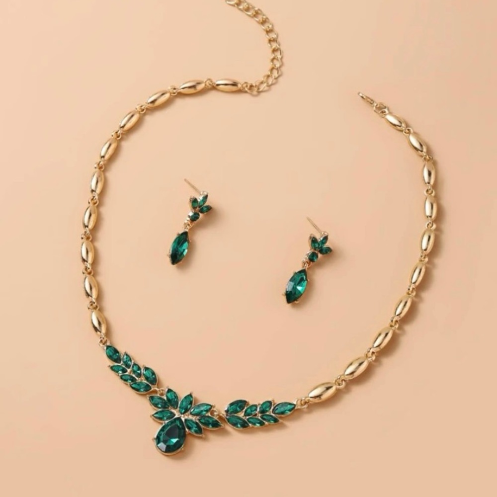 Women jewelry